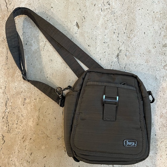 Lug “Can Can” Convertible Crossbody/Fanny Pack RFID Purse Army Green - Picture 1 of 9